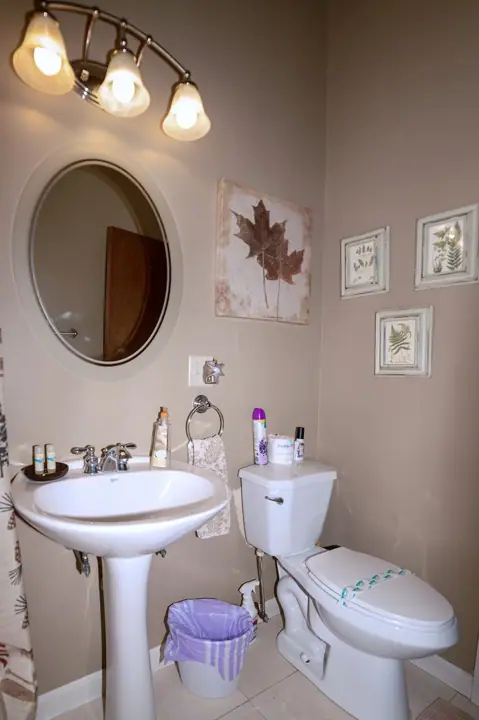 Shared with bunkroom and queen bedroom