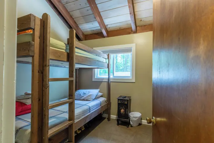 Upper bunkroom