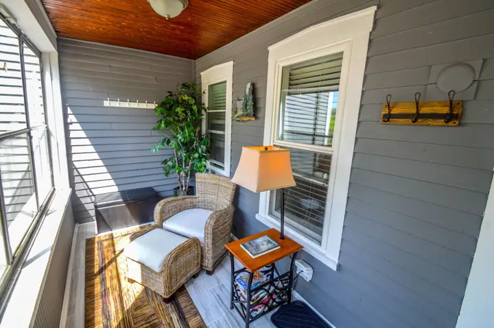 Front porch entrance. Great to place for morning coffee