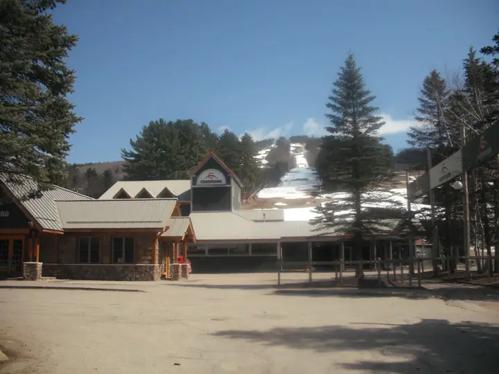 Mt Cranmore 15 mon away