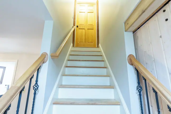 Going to main floor