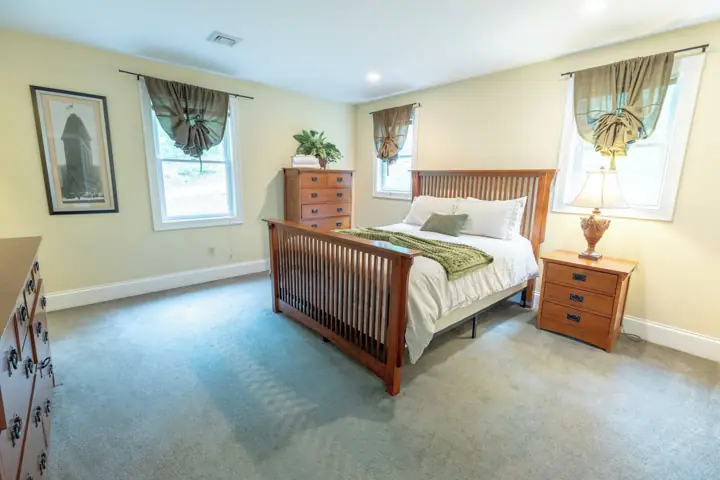 4th bedroom upper level